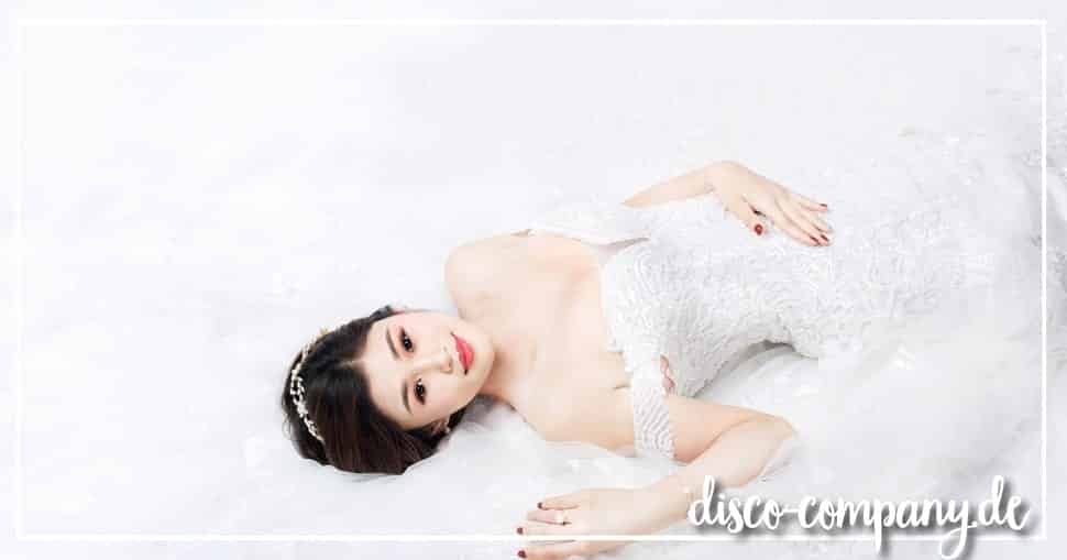 Brautkleid